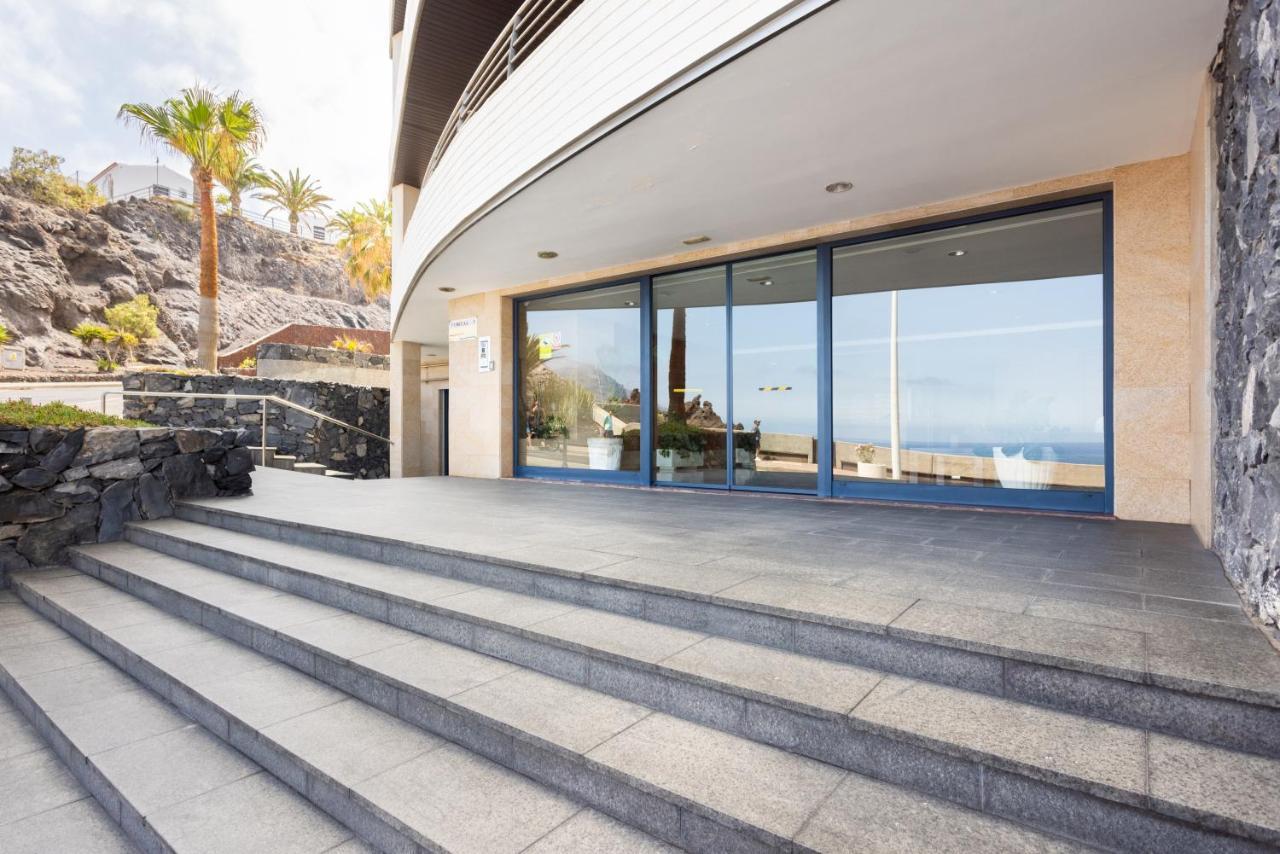 Home2book Stunning Sea Views & Pool Gigantes Apartment Puerto de Santiago (Tenerife)